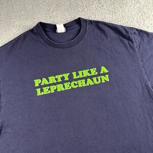 Vintage Funny Quote Shirt Mens Large Blue Party Like a‎ Leprechaun Irish Y2K